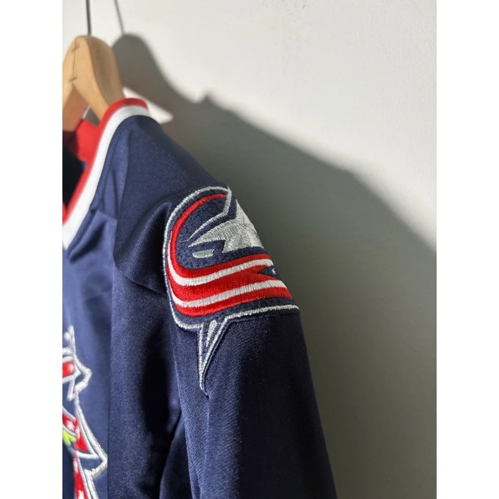 VTG Columbus Blue Jackets CCM Jersey Womens XS For Her NHL Hockey Navy Blue Y2K